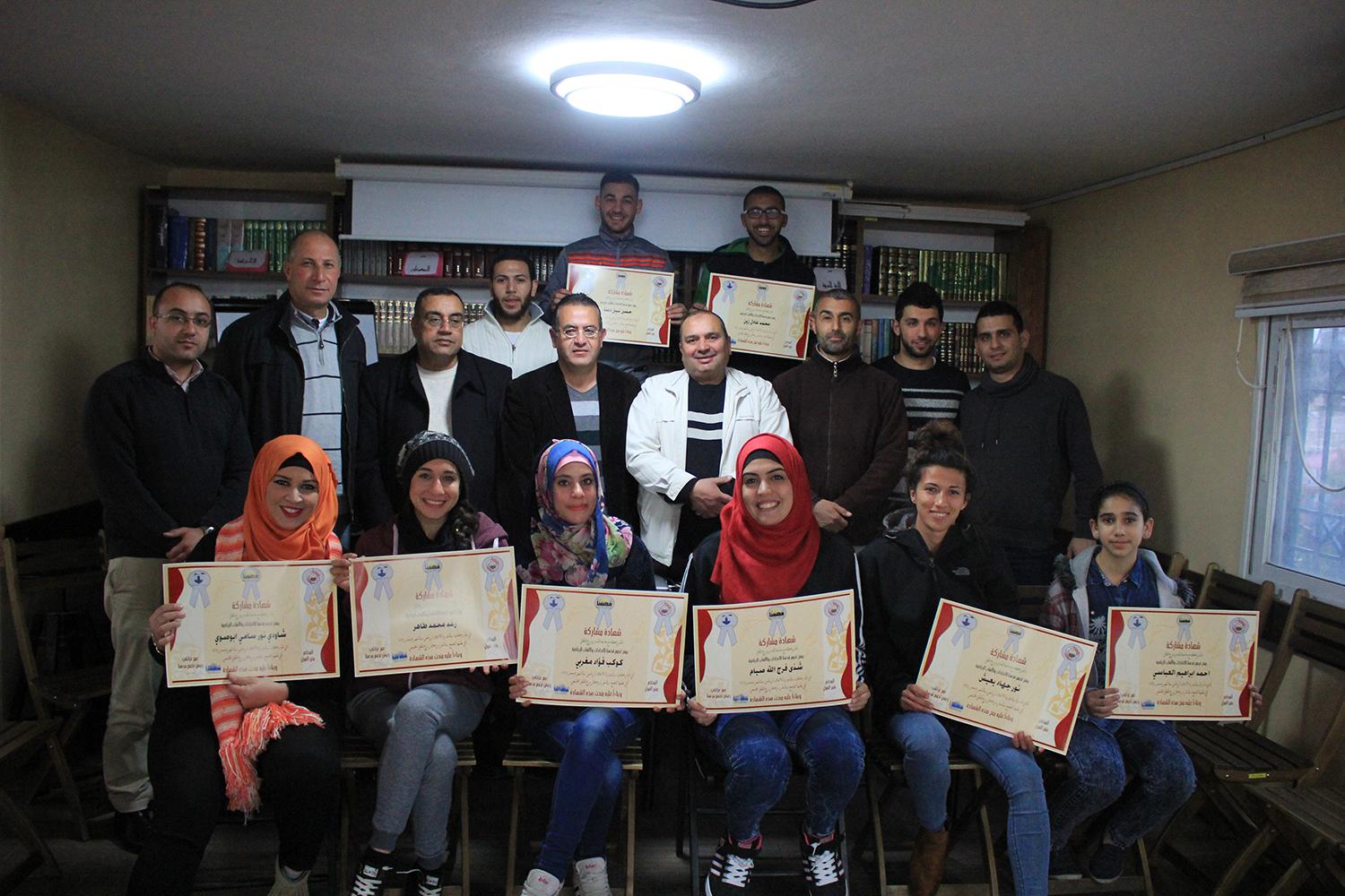 اختتام دورة قدسنا للاعلام الرياضي والتصوير الفوتوغرافي بالشراكة مع برج اللقلق وجامعة القدس