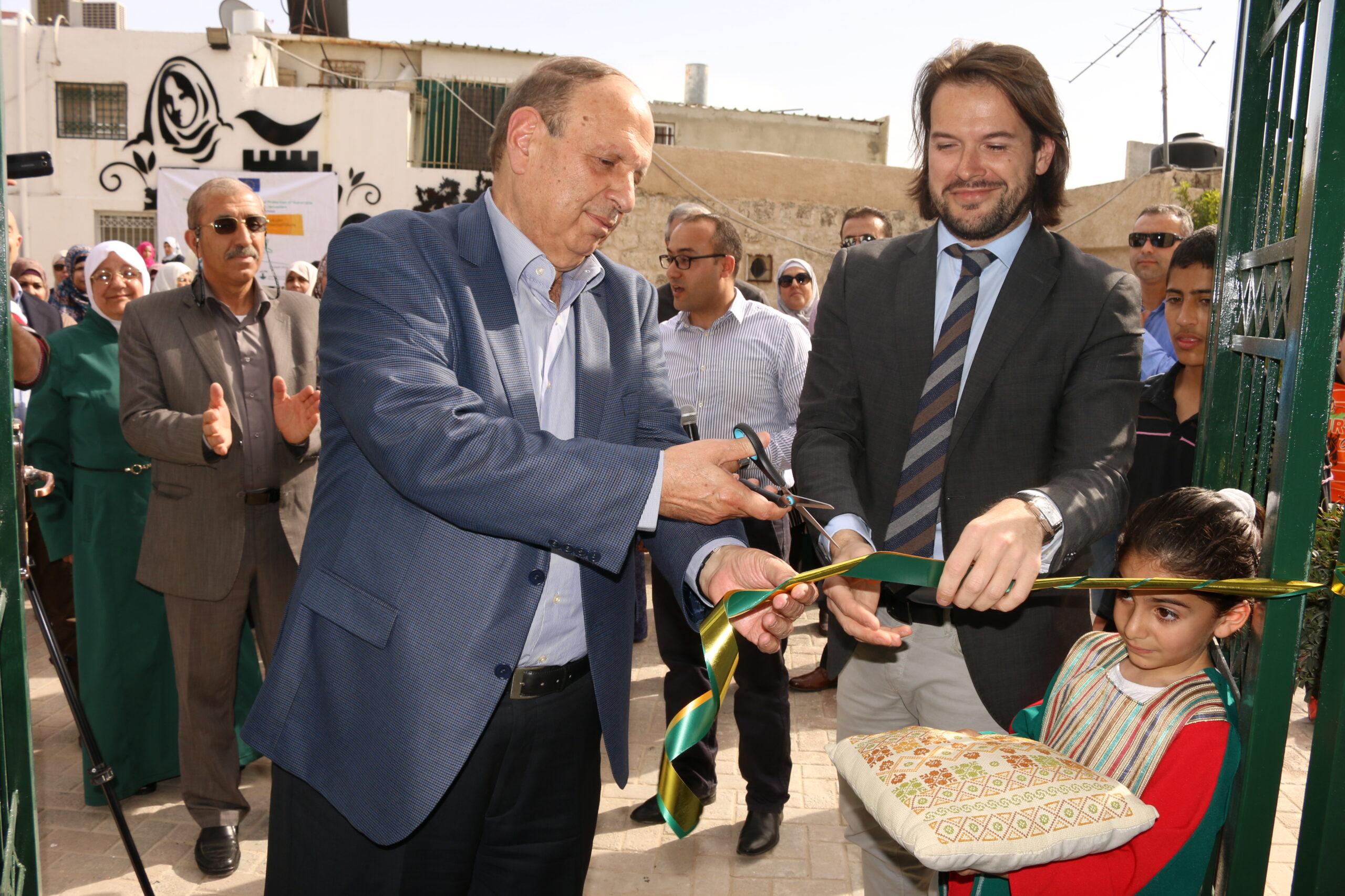 Sponsored by European Union Burj Al-Luqluq and CISP Lunch Ceramic Work-Place