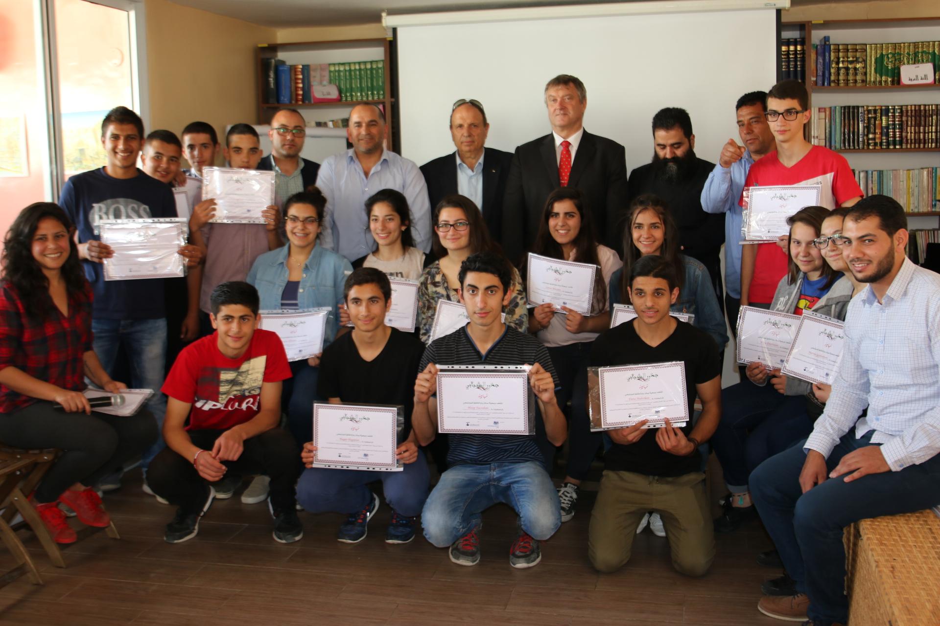 Funded by the British Council and its General Consul Ceremony Attendance Burj Al-luqluq Graduates the Participants of the Program ‘Juzur Shabab 2’