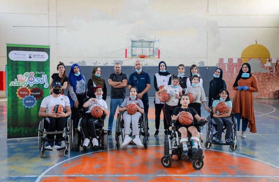 الأولى في مدينة القدس برج اللقلق يباشر تدريبات كرة السلة "لذوي الهمم"